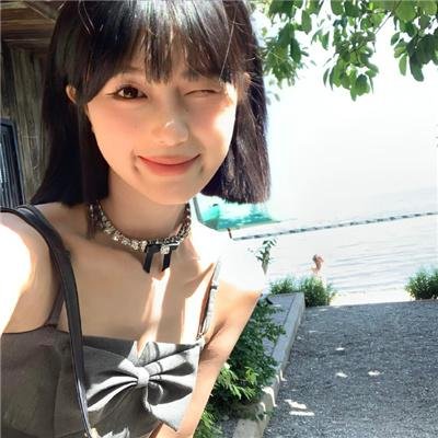 派遣女公关彩华